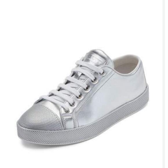 Prada Linea Rossa Silver Metallic Cap Toe Low Top Leather Sneaker EU 39.5 - Picture 1 of 13